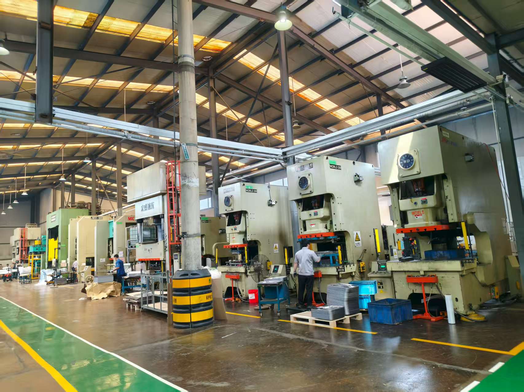 Hardware stamping parts