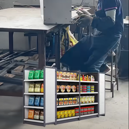 Weile Workers: Refining Metal Sheets for Display Cabinets