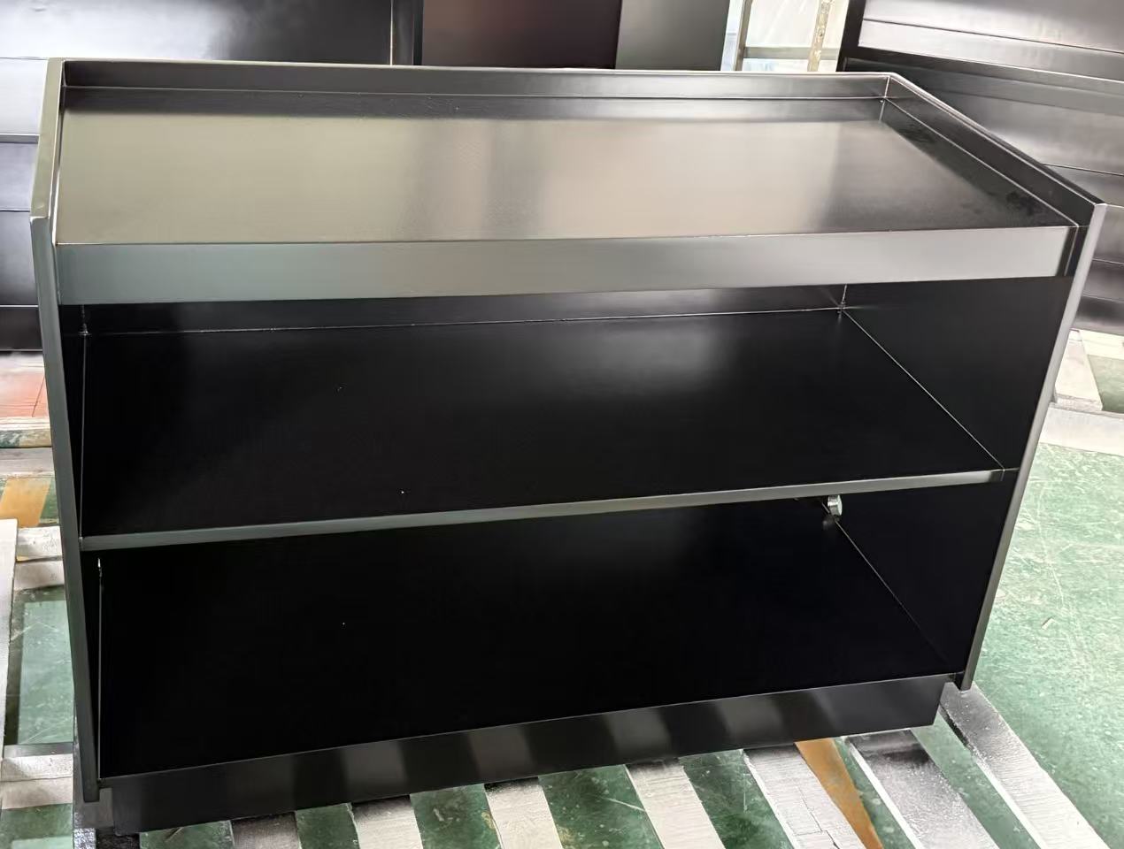 Great News! Our Company Has Secured an Order for 3,000 New Customers for Wooden Storage Display Cabinets, Marking a New Chapter in Our Collaboration Great News! Our Company Has Secured an Order for 3,000 New Customers for Wooden Storage Display Cabinets, Marking a New Chapter in Our Collaboration