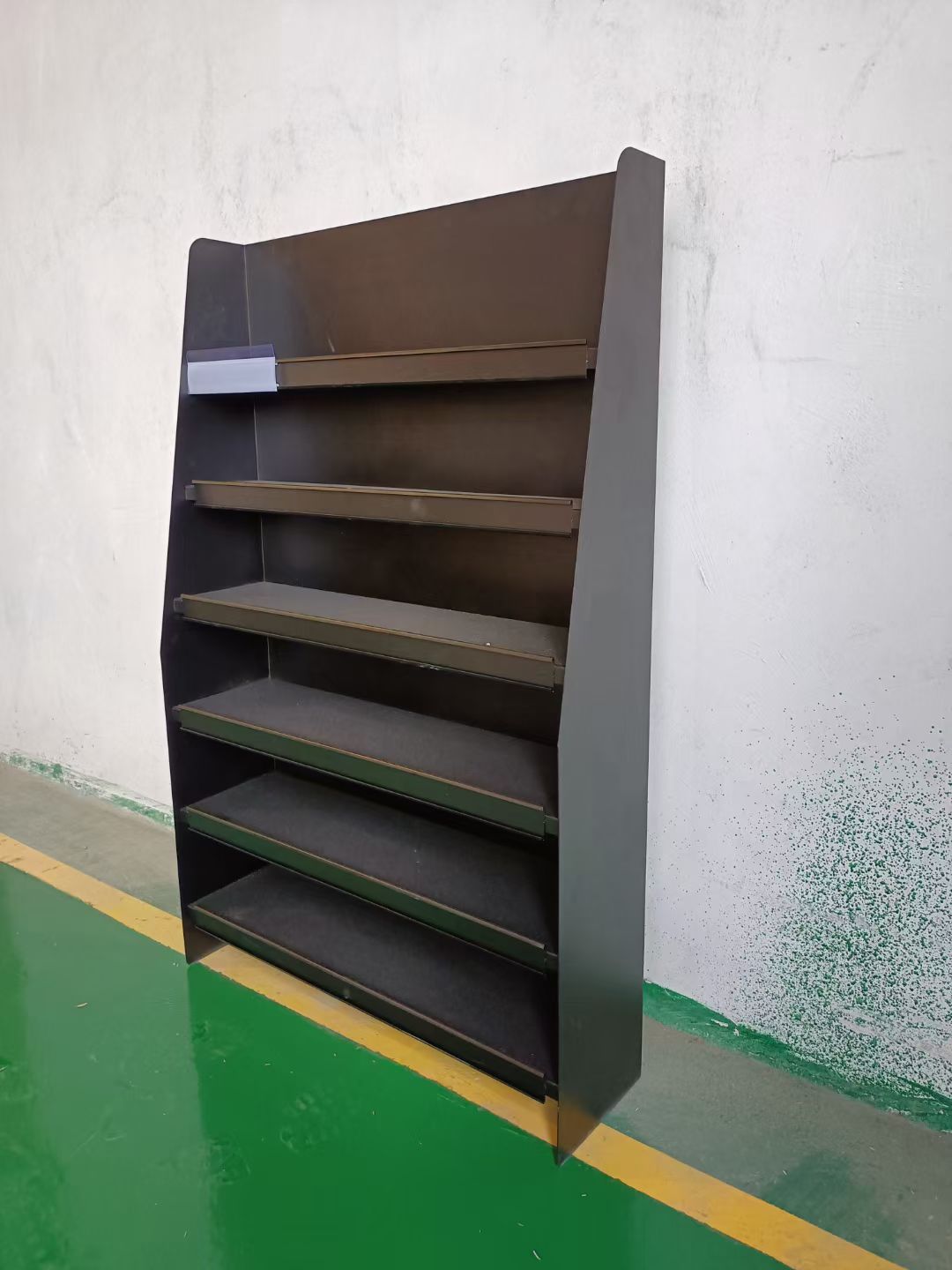 shampoo display cabinet