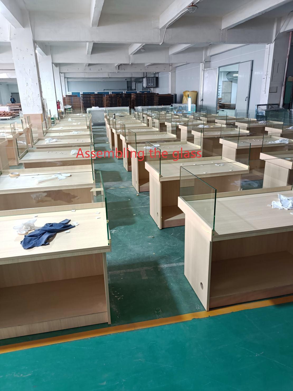 Guangdong Weile Wins 3000 Cigarette Display Cases Order,8 Years of Cooperation Accumulates Strength