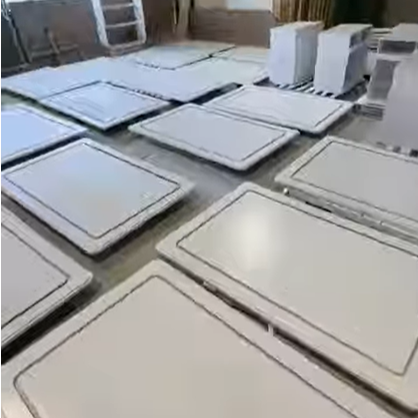 Unique line designs enhance the added value of display cases. #Eco-friendly display case technology