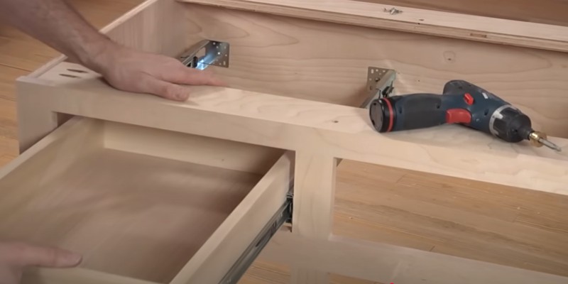 Drawer slides
