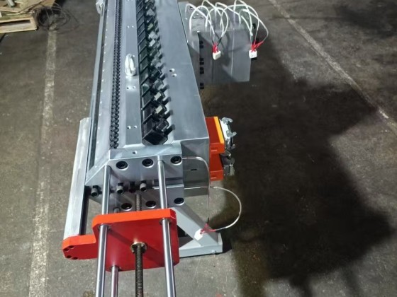 High Precision Customized Extrusion Dies for Aluminum, Plastic & Rubber Profiles