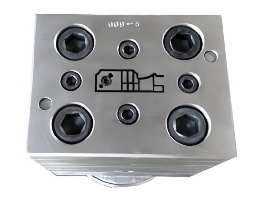 High Quality Cheap Price UPVC Decorative Line Moulds Double Hung Door and Window Profiles Single Hung PVC Windows