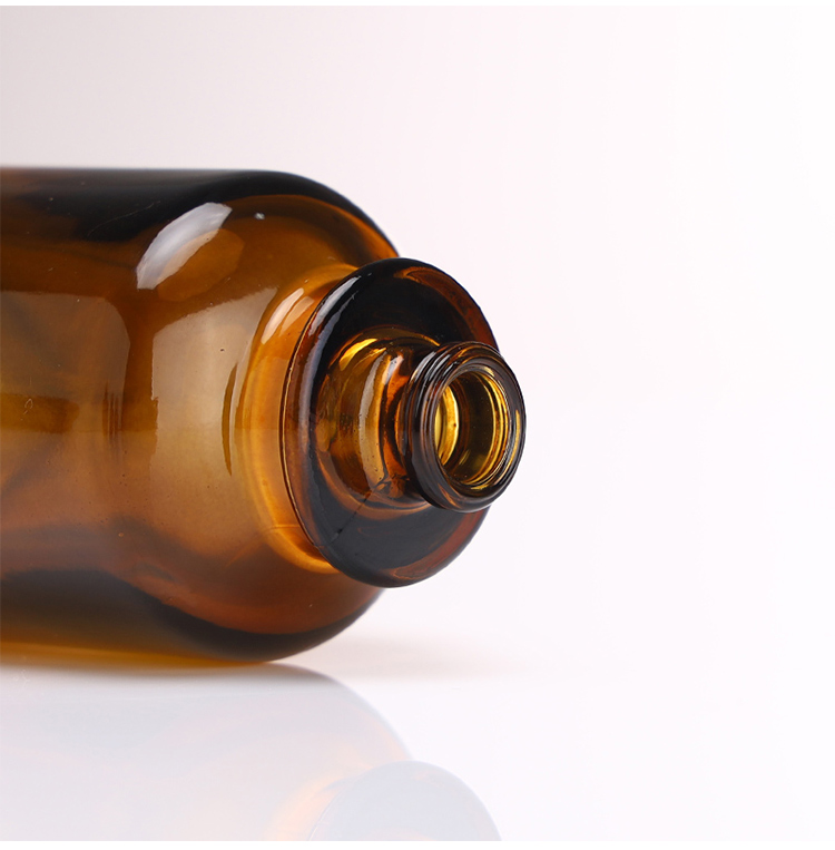 spray glass bottle