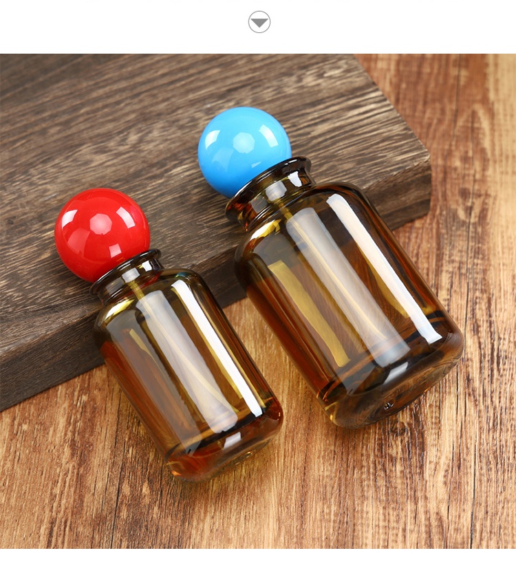 perfume bottle with cap