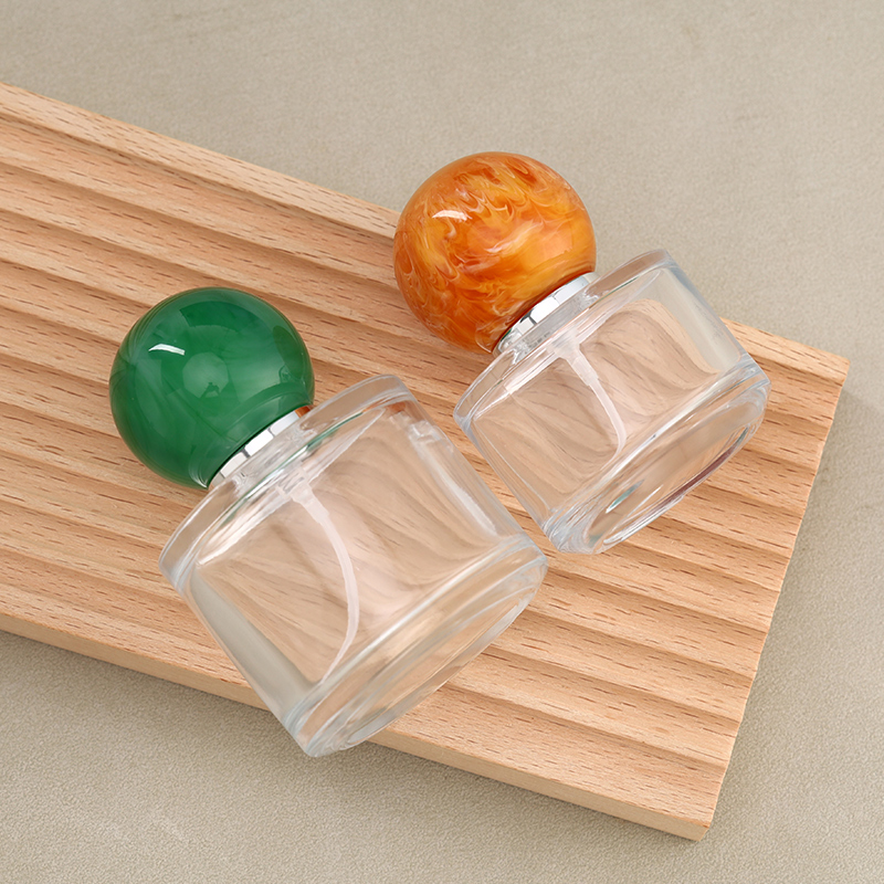 Colored Round Perfume Bottle With Atomizer