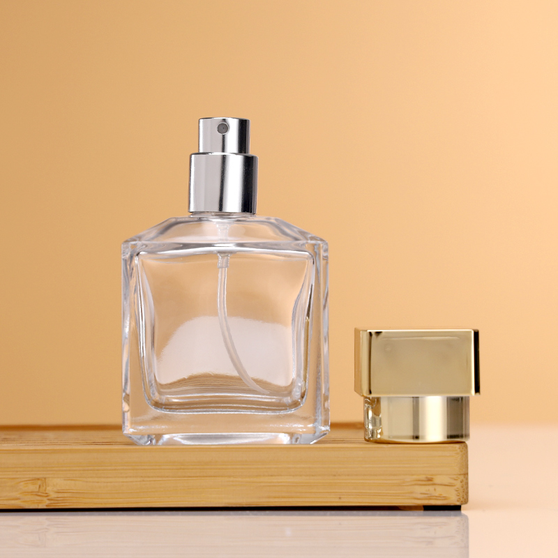 Elegant Crystal Glass Perfume Bottle With Custom Logo