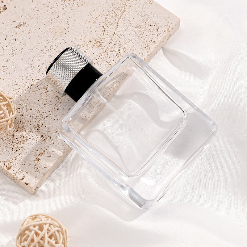 50ml Luxury Perfume Bottle With Silver Spray Pum