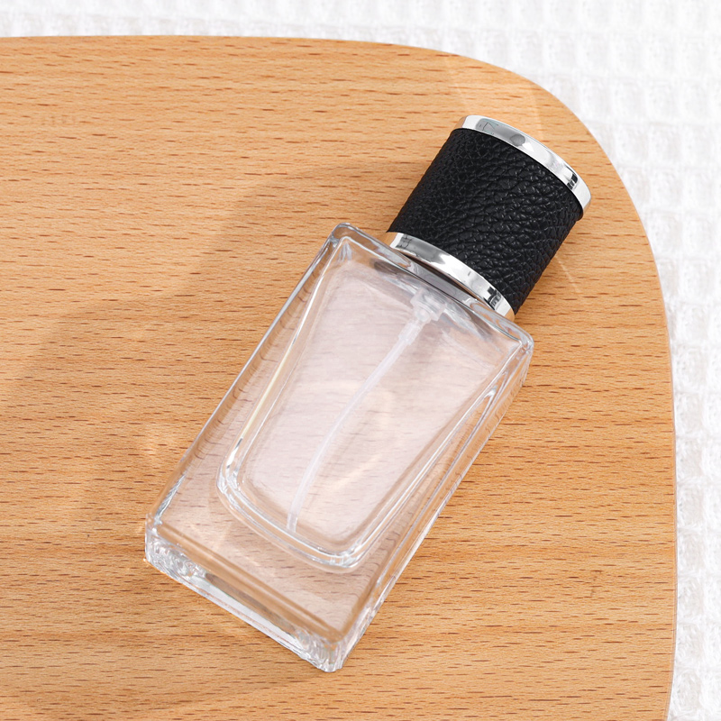 Elegant 40ml Glass Perfume Bottle With Spray Atomizer
