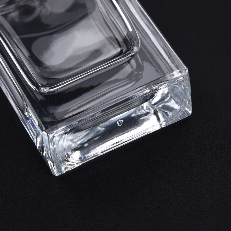Acheter Flacon de parfum en verre haut de gamme de 100 ml avec bouchon personnalisé,Flacon de parfum en verre haut de gamme de 100 ml avec bouchon personnalisé Prix,Flacon de parfum en verre haut de gamme de 100 ml avec bouchon personnalisé Marques,Flacon de parfum en verre haut de gamme de 100 ml avec bouchon personnalisé Fabricant,Flacon de parfum en verre haut de gamme de 100 ml avec bouchon personnalisé Quotes,Flacon de parfum en verre haut de gamme de 100 ml avec bouchon personnalisé Société,