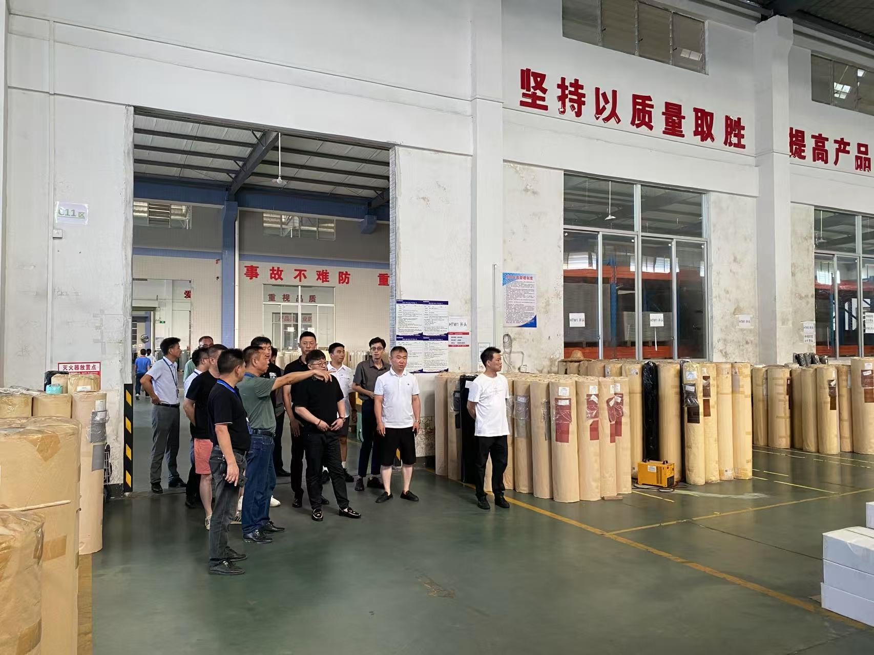 Welcome High-Quality Dealers to Visit Our Company