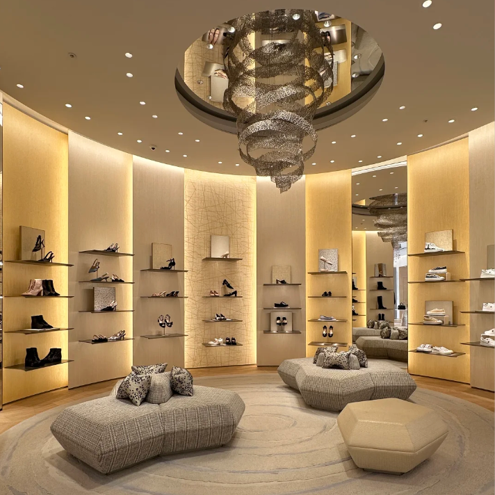 How Does Vinyl Wrap Express Aesthetics in Commercial Spaces?