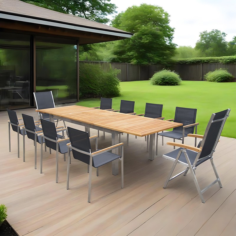 metal outdoor restaurant tables