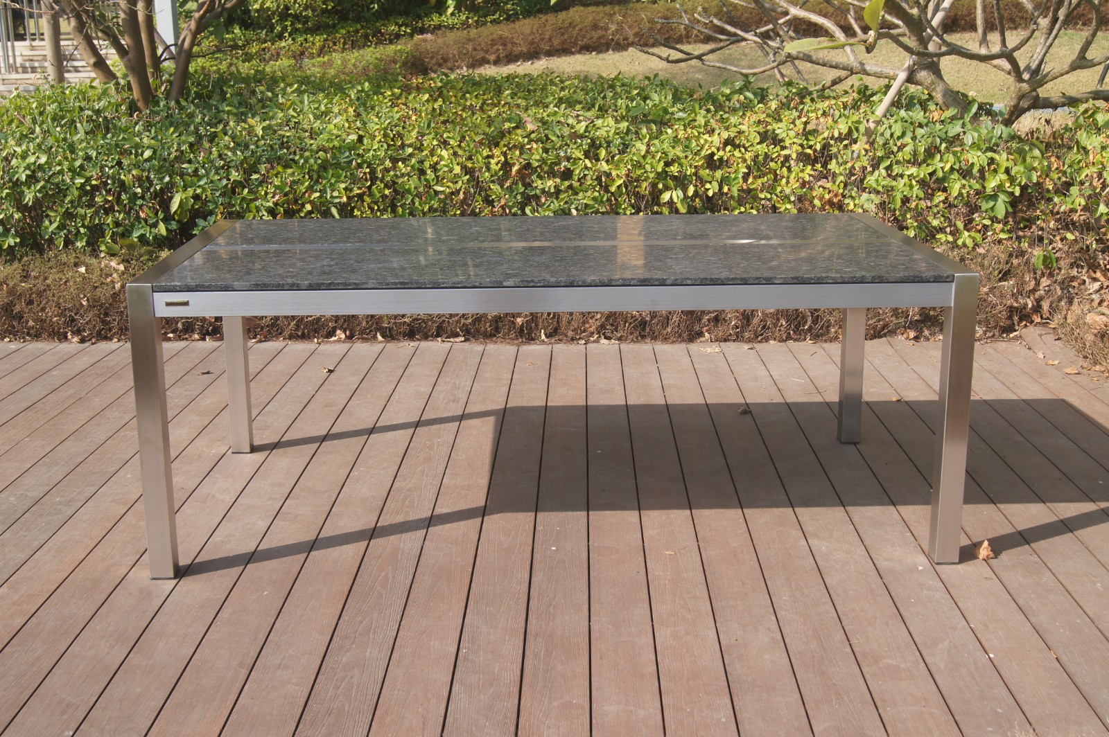 outdoor granite table