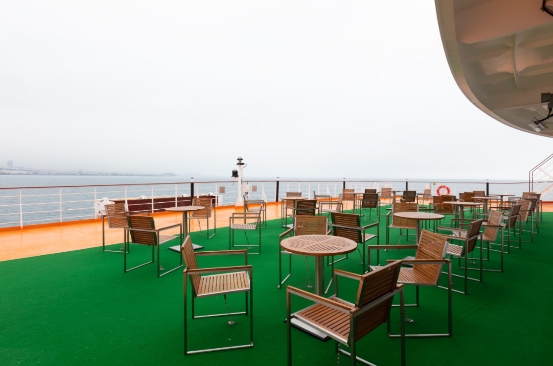 Outdoor Furniture show