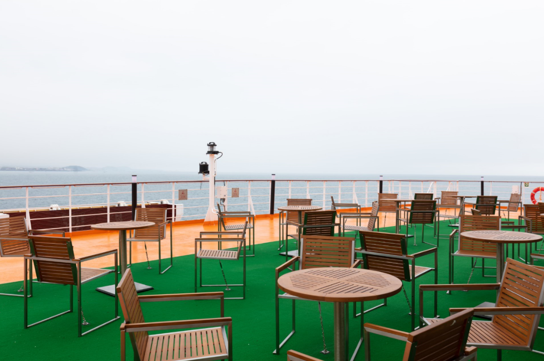 Outdoor Furniture show