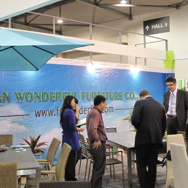 Corporation Photos With Customers