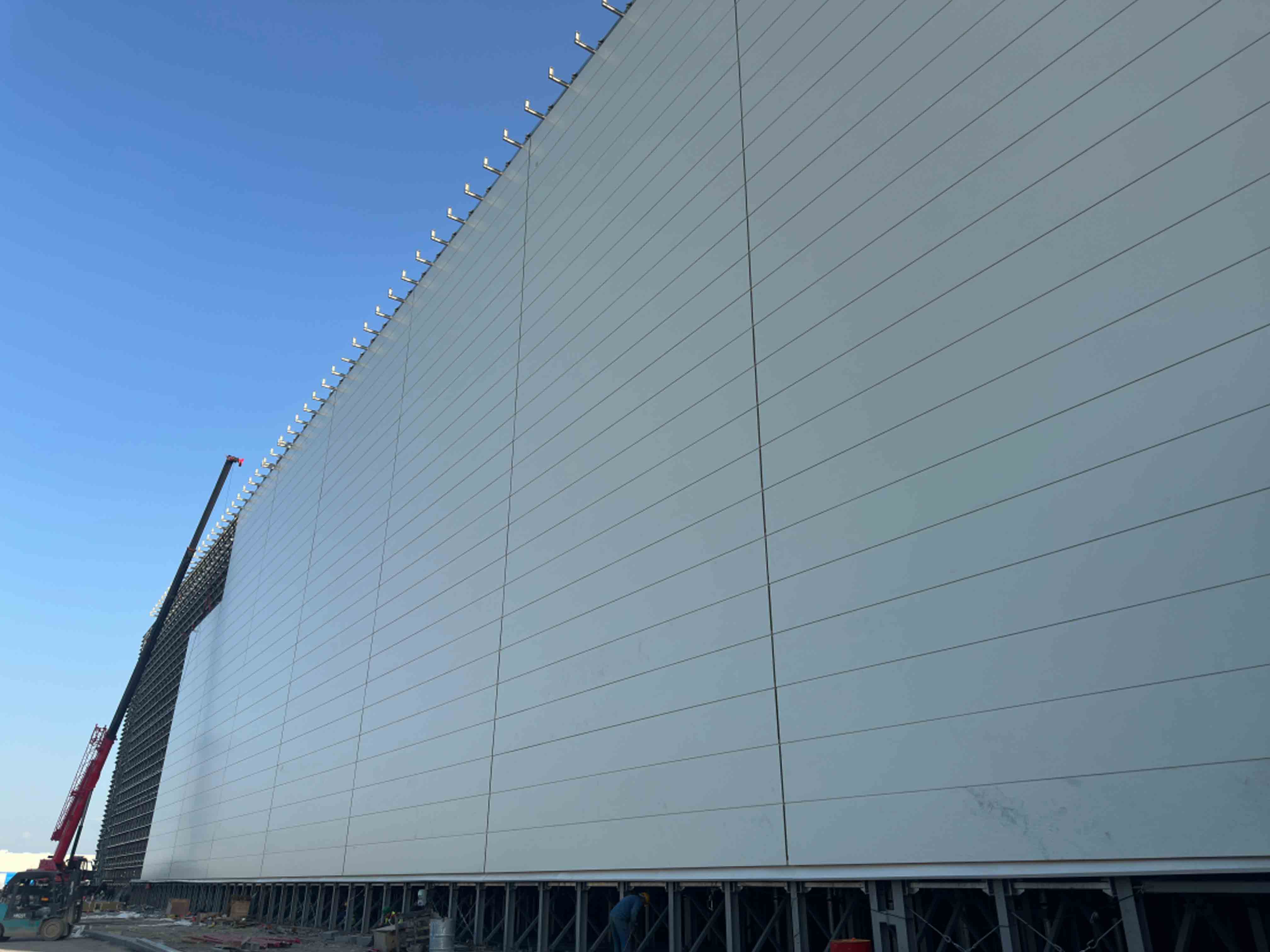 Shelf supports warehouse