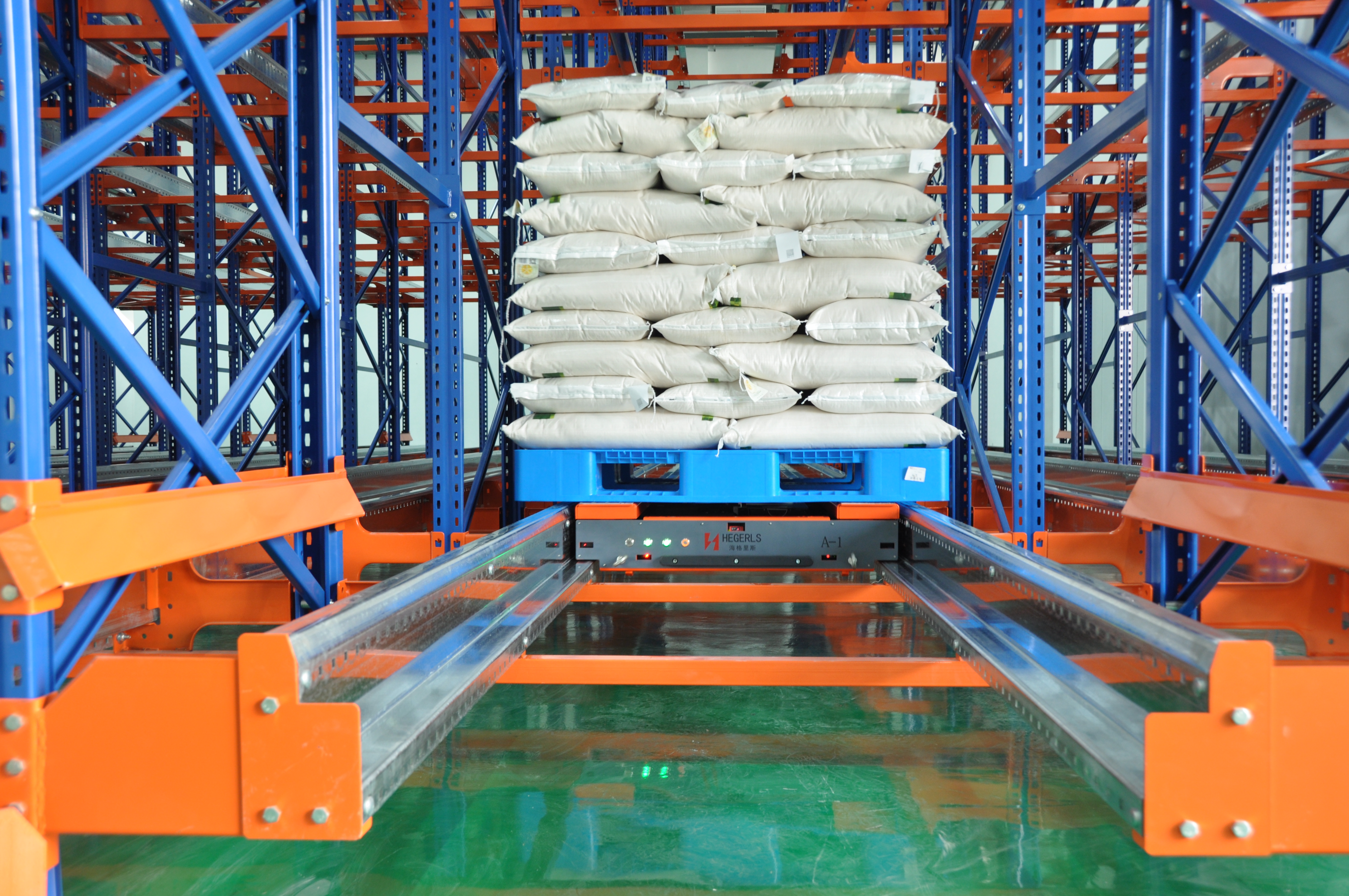 Shuttle Racking System for Military Grain Storage