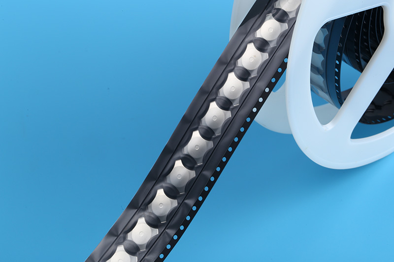 What are the reasons for poor contact with metal dome?