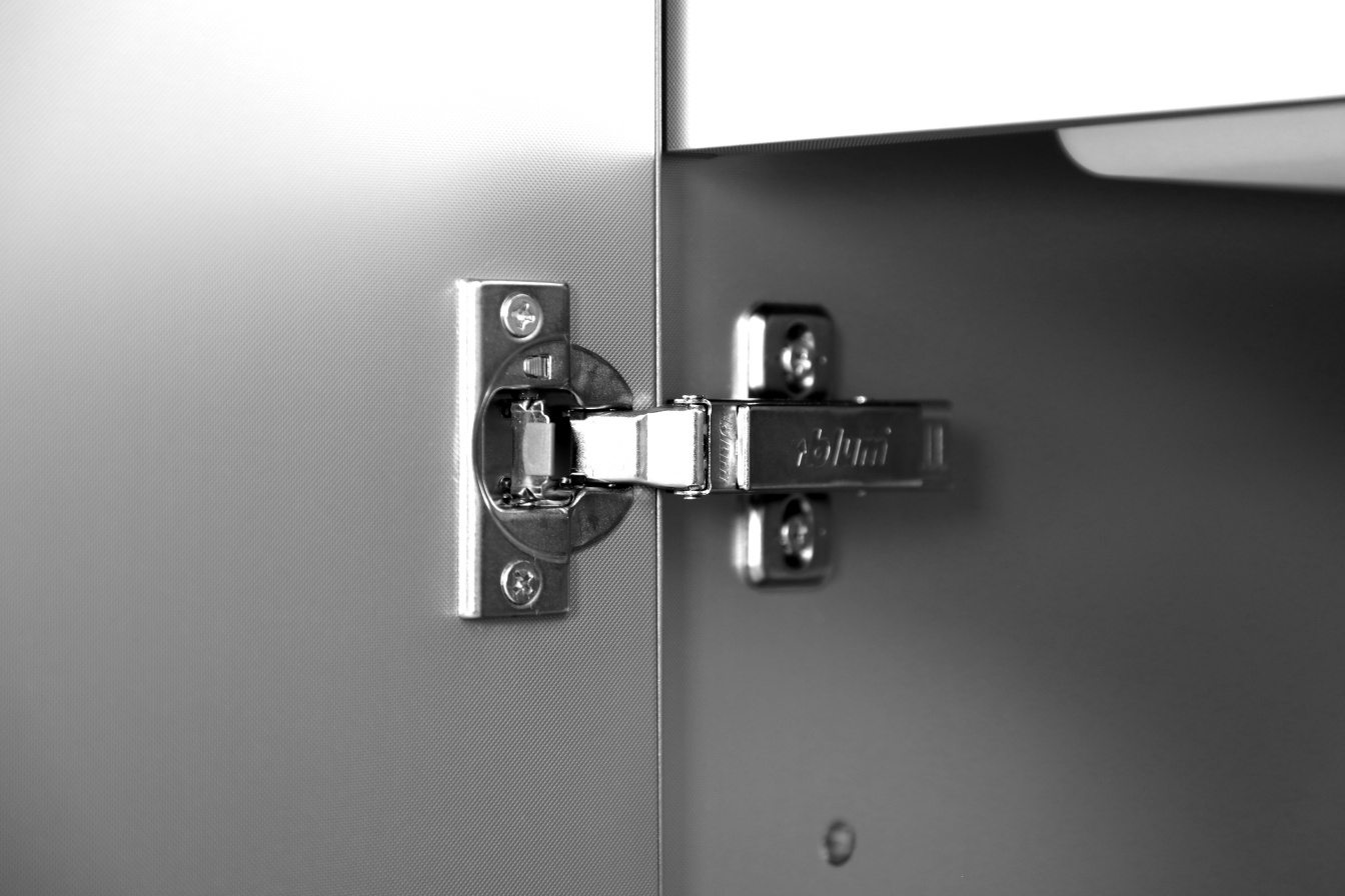 Outdoor Kitchen Storage Cabinets