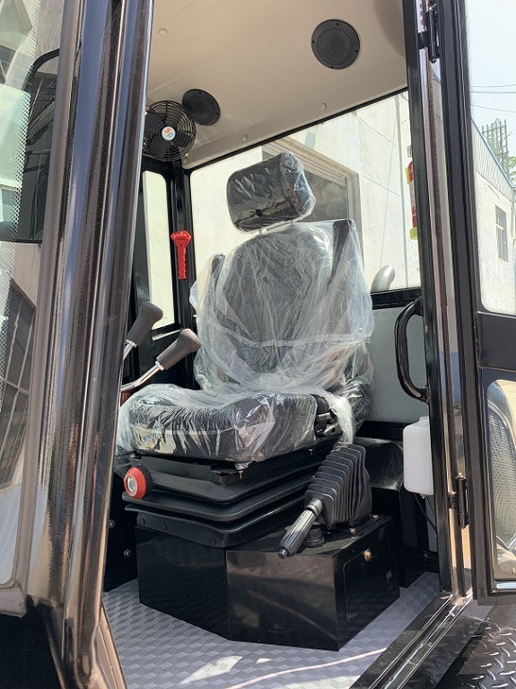 1 ton 1.5 ton rated load Articulated Compact Mini Radfrontlader