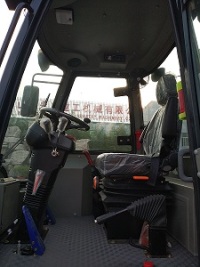 Avant Articulated Mini Loader