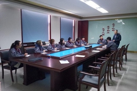 we regularly organize professional training sessions to make our wheel loader better and better