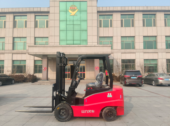 4 W electric forklift china