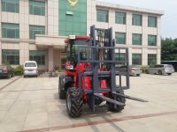 3 ton compact rough terrain forklift