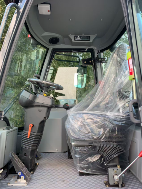 ZL920 compact articulating loader radlader