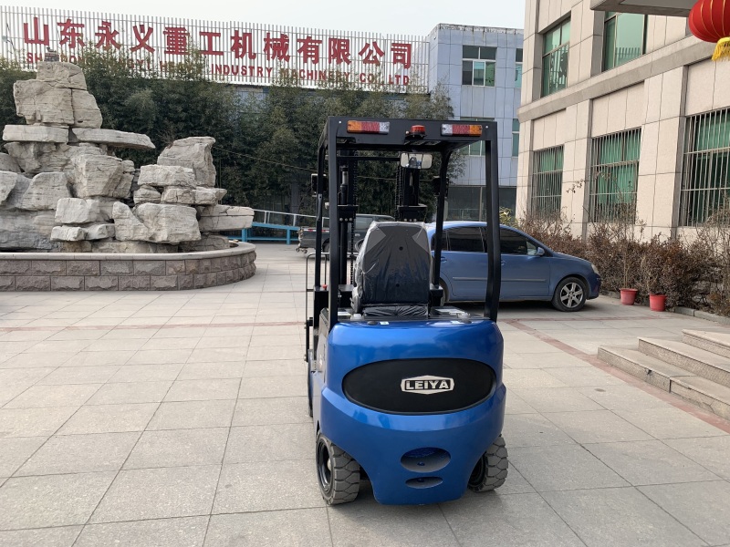 1.5 ton 4 wheel small electric forklift for sale