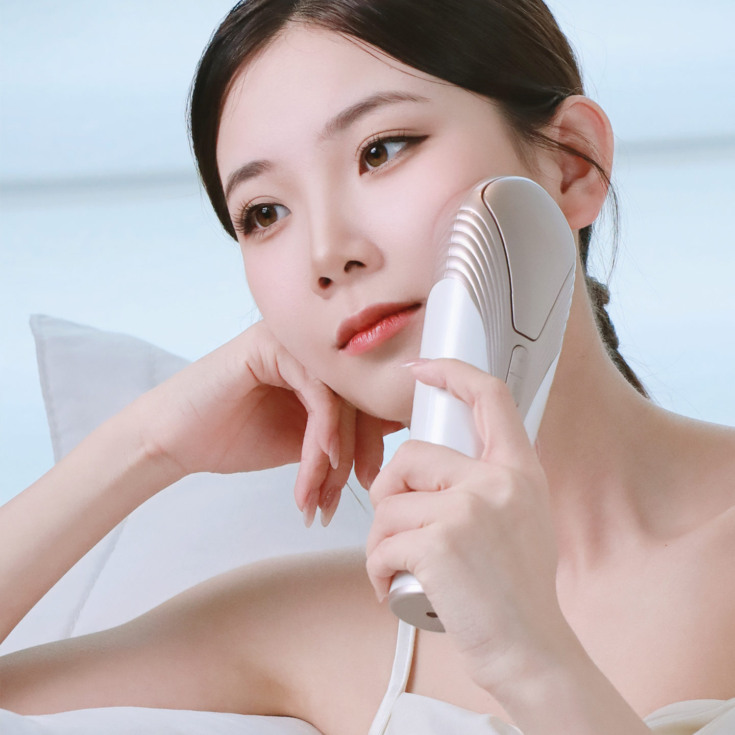 Super Ultra Photon Dual Wavelength 500nm 650nm 900nm 1800nm DPL NIR Face Whitening IPL Lightening Skin Spot Removal Device