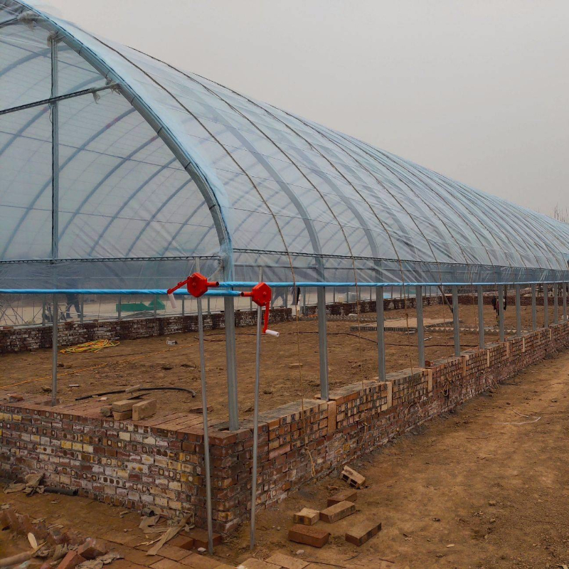 Heated Greenhouse With Greenhouse Insulation System