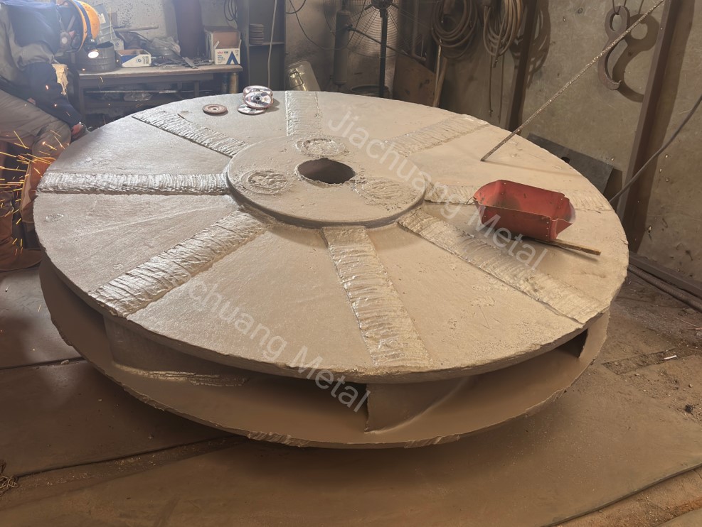Large pump impeller with single suction