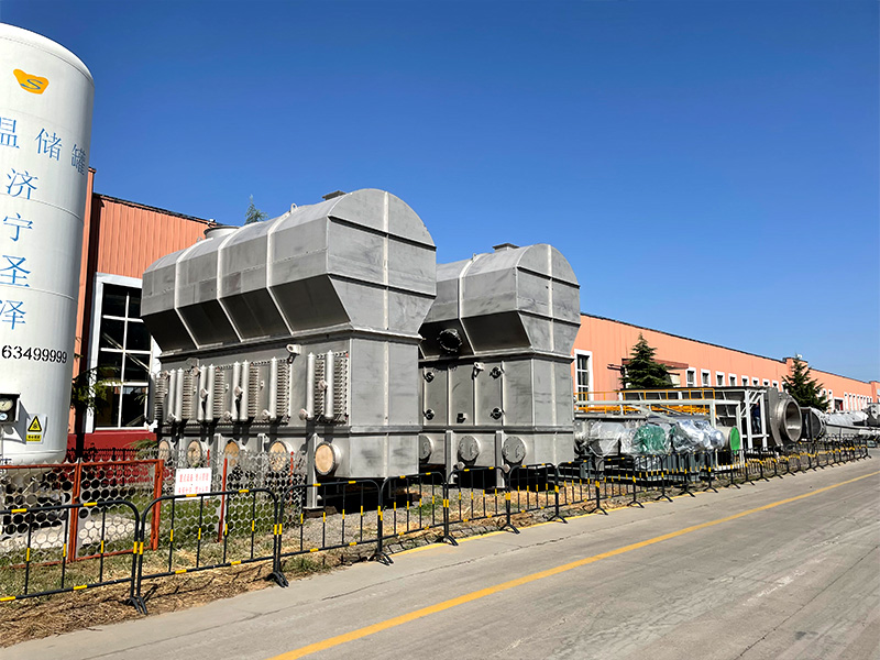Fluid Bed Dryer With Built-In Heat Exchanger