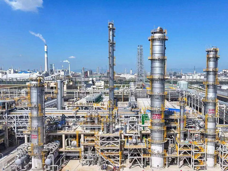 HPPO method of propylene oxide production for integrated projects