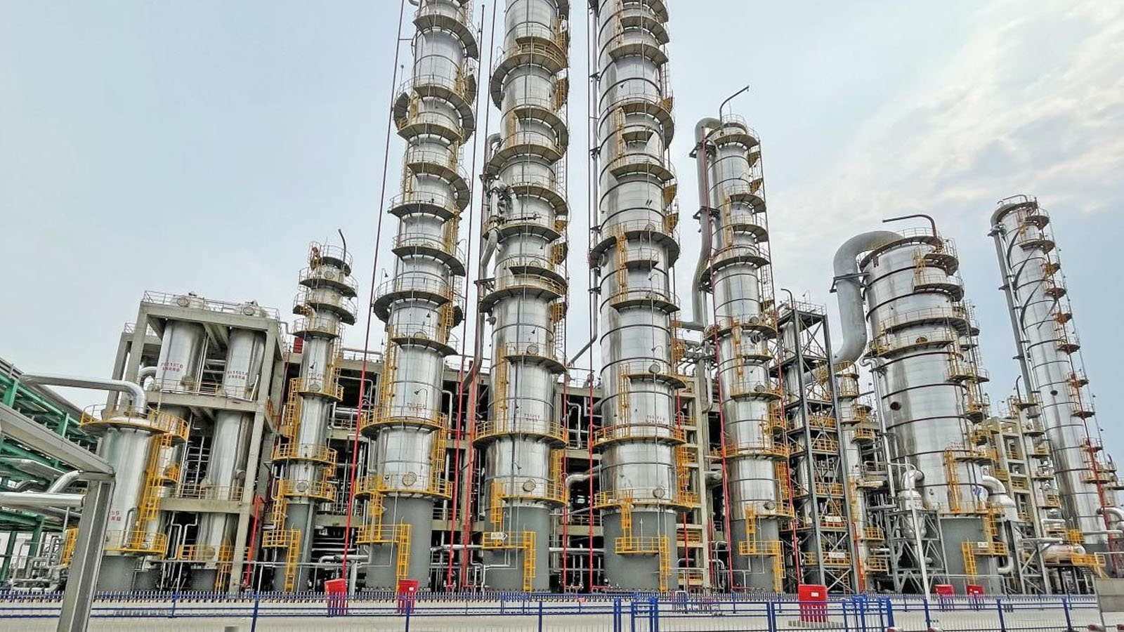 450，000 TPA Adipic acid integrated project