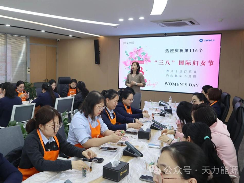 Tianli Energy Held Handmade Lipstick DIY Activity to Celebrate the 116th International Women’s Day