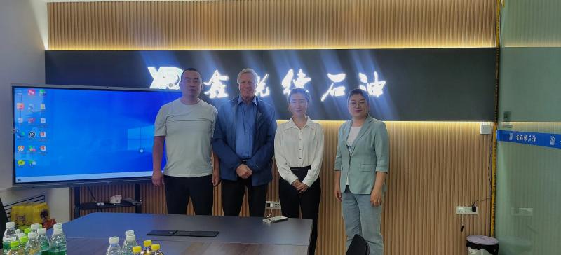 7.2024 Foreign clients visit the factory