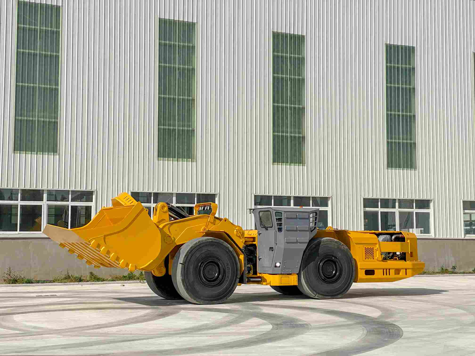 Low Profile Articulated Diesel Underground Mining WJ-4 LHD Loader