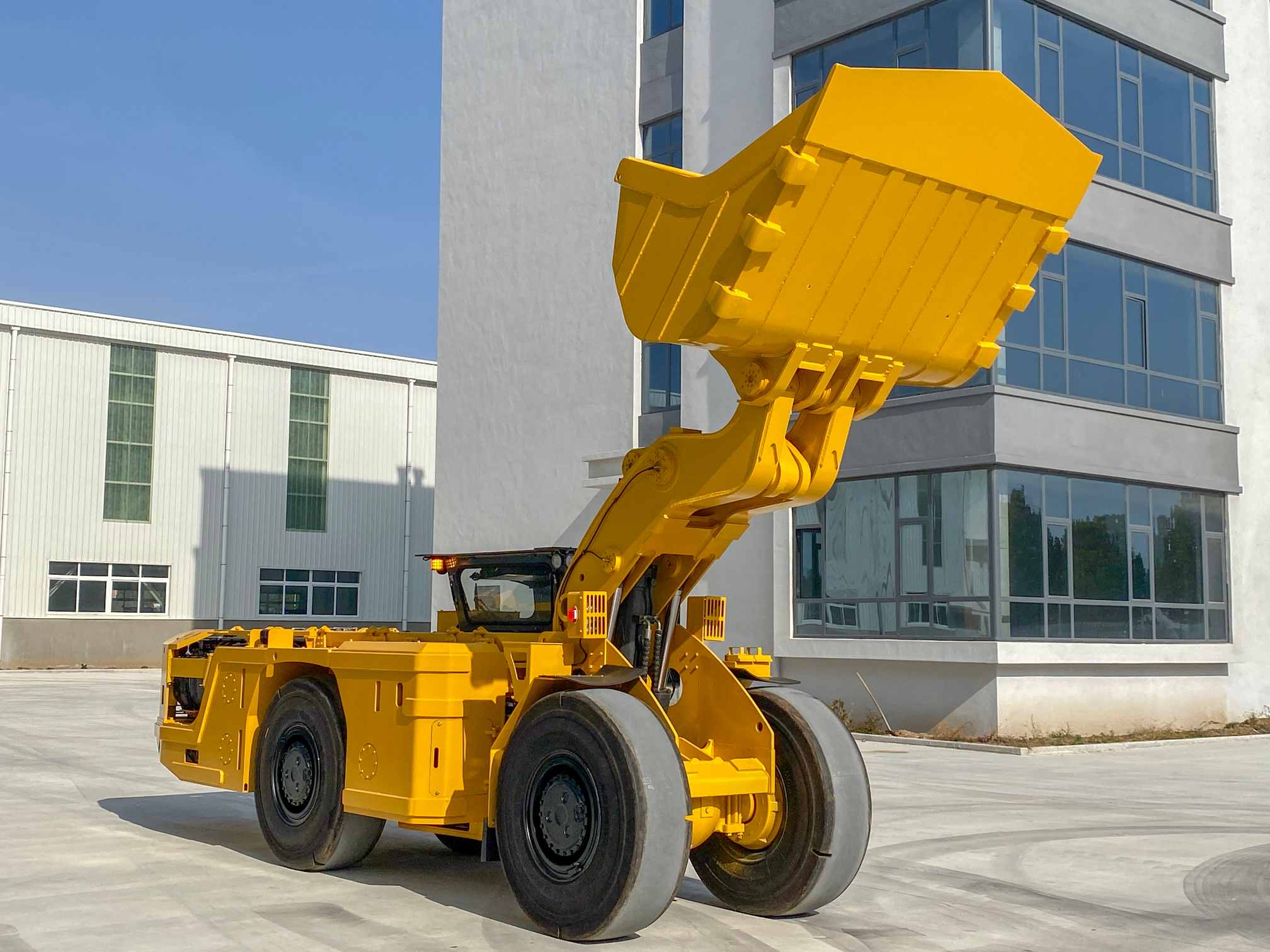 Low Profile Articulated Compact Underground Gold Copper Mining LHD Loader