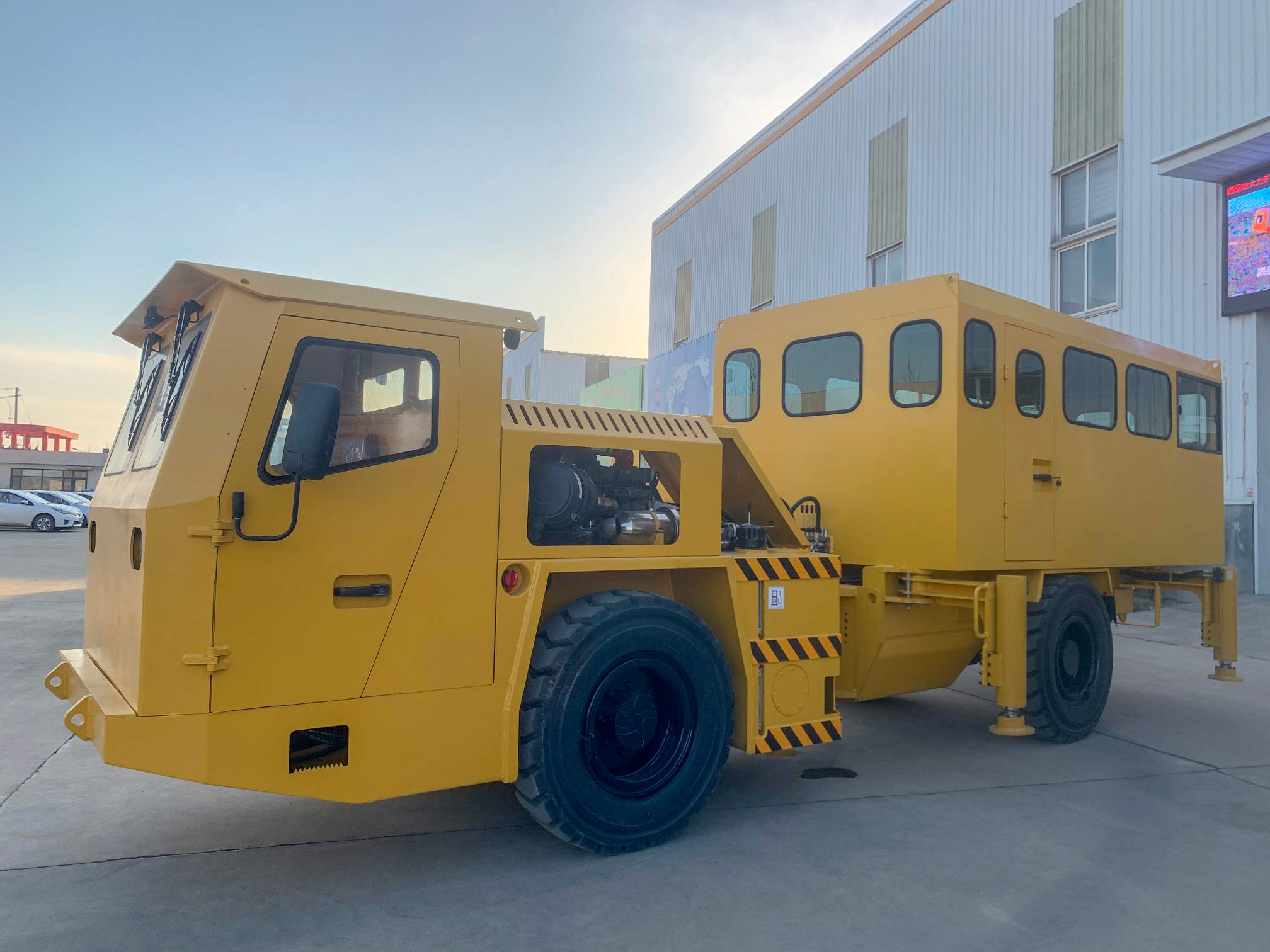 Mobile Underground Personnel Carrier