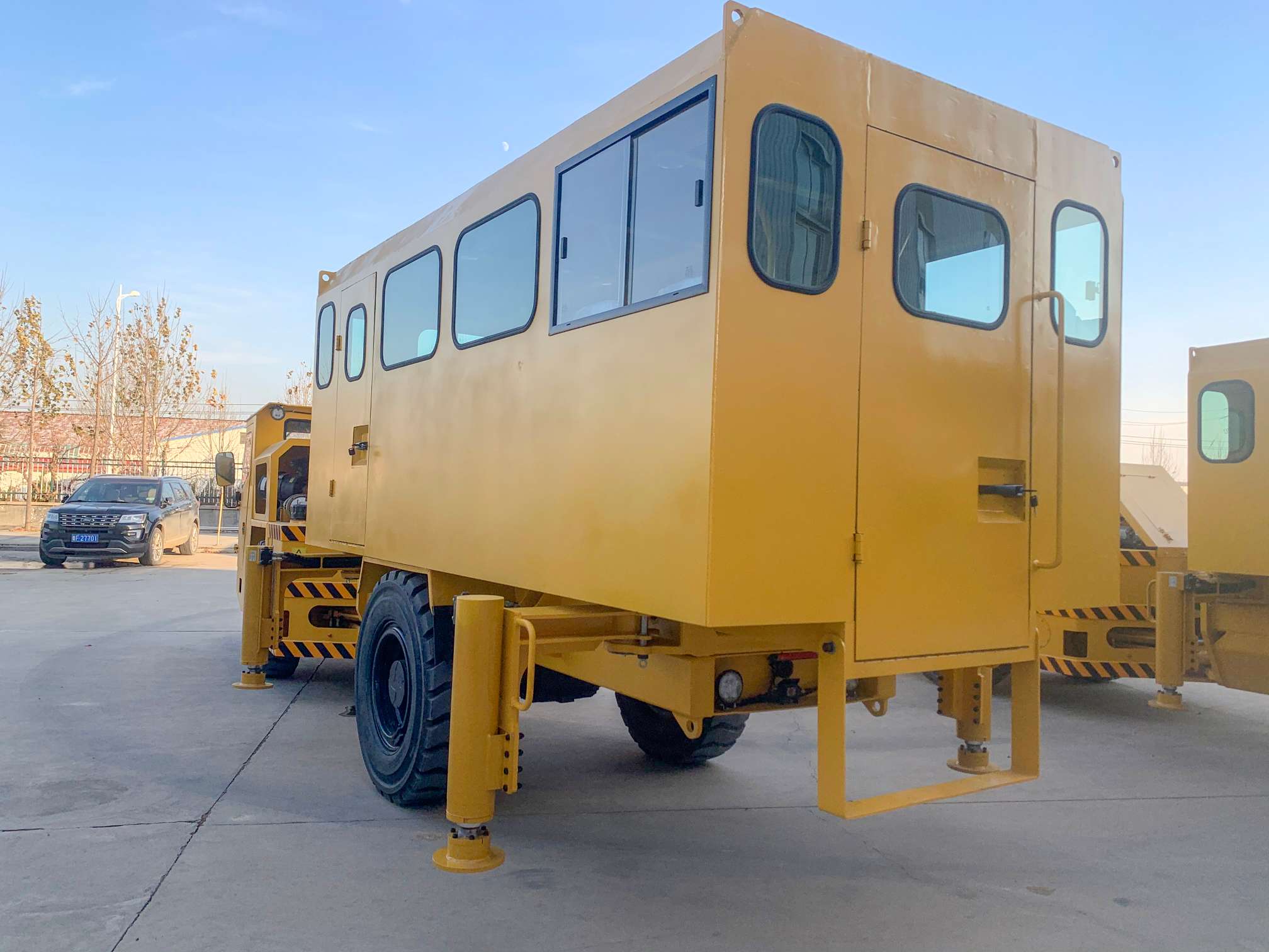 Underground Mobile Mining Personnel Carrier