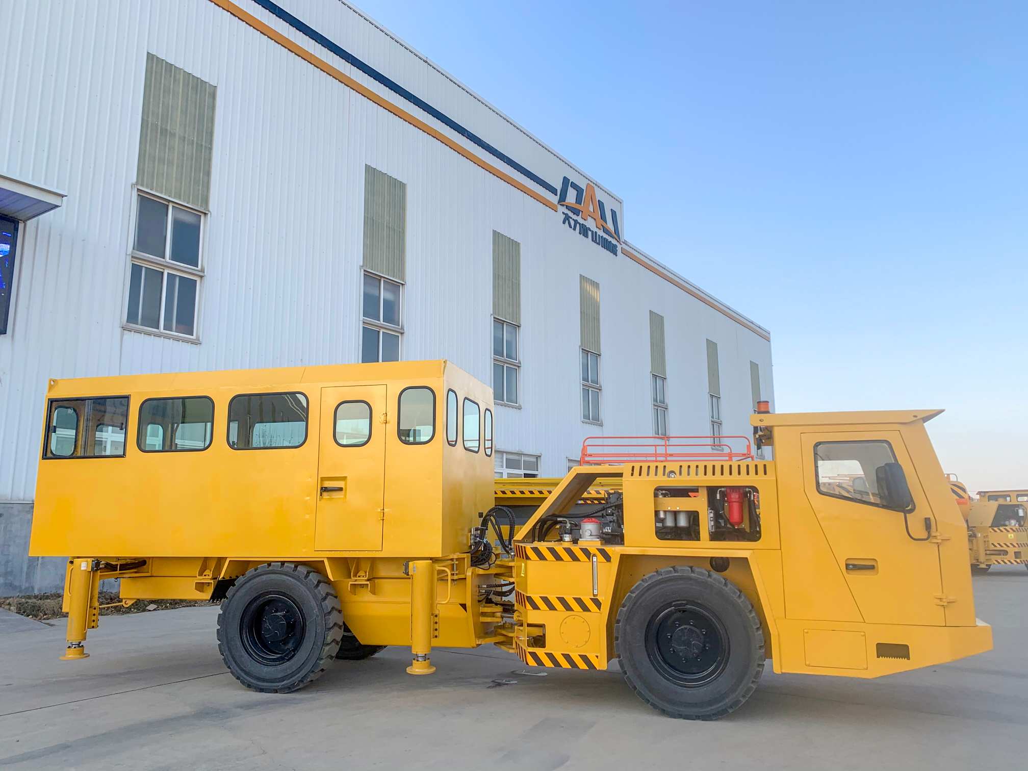 Underground Personnel Carrier Utility Vehicles