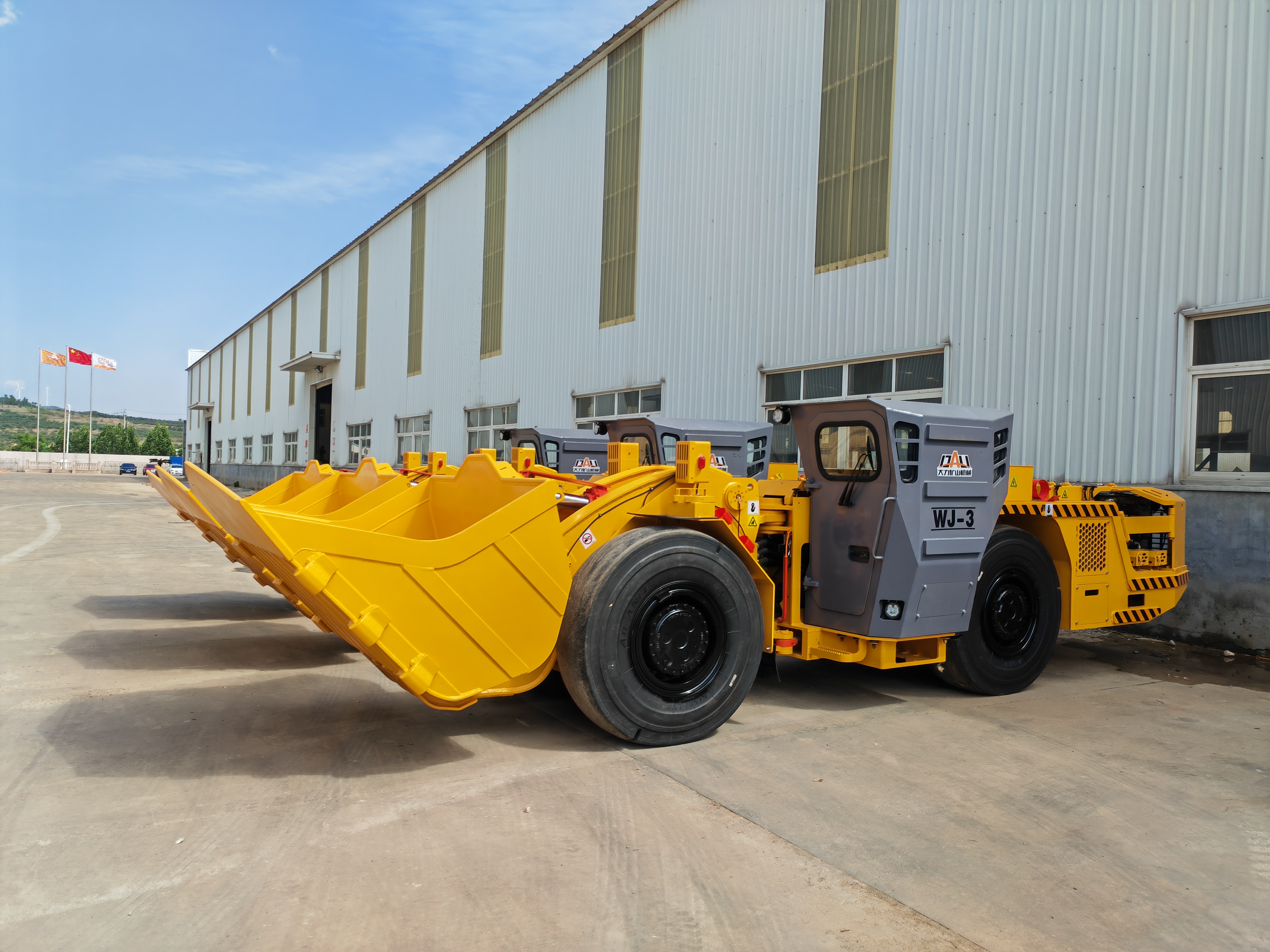 Underground lhd scooptram