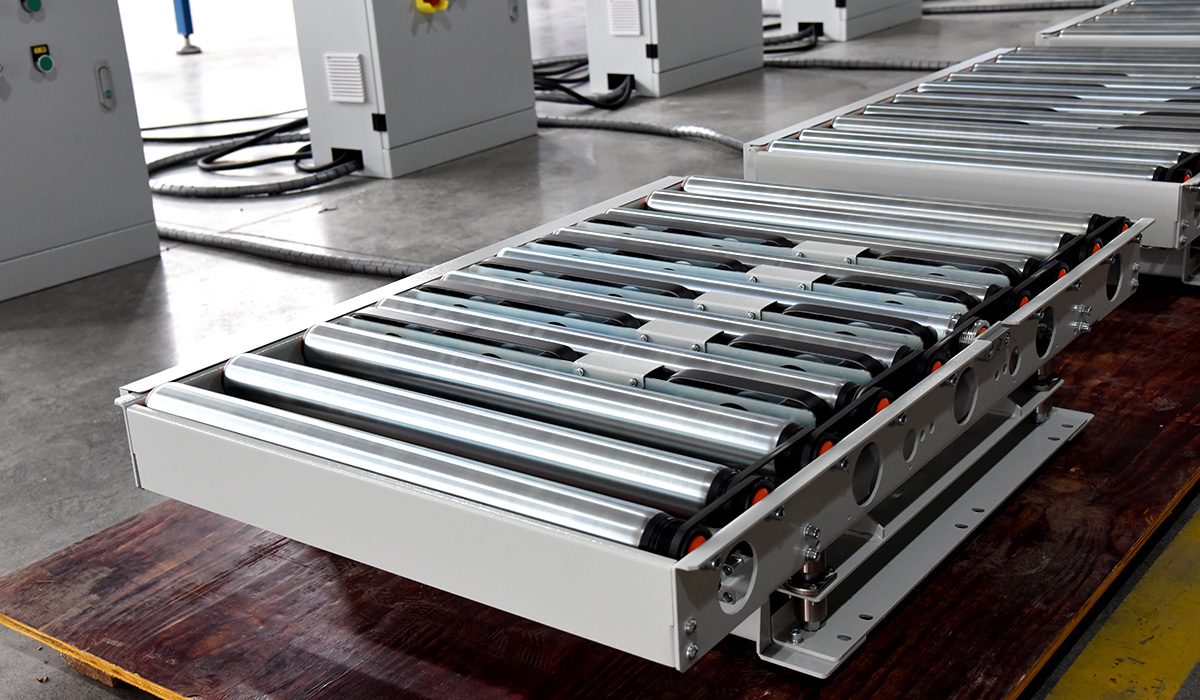 Motorized pop up roller conveyor