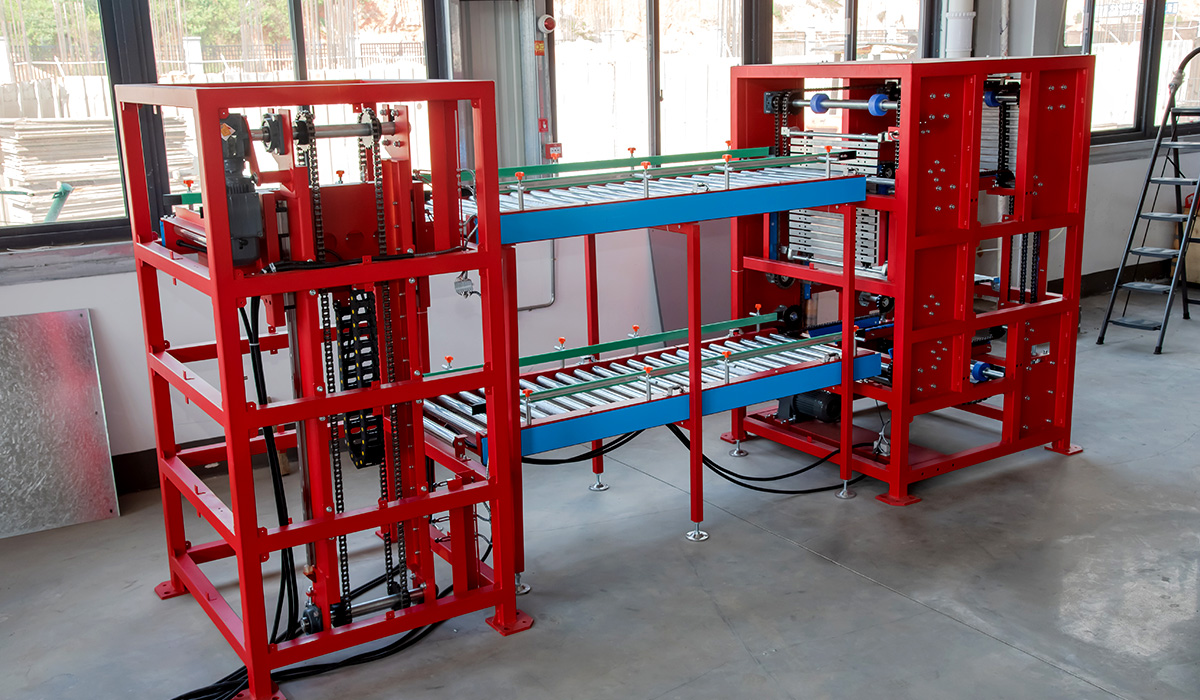 vertical lift conveyor